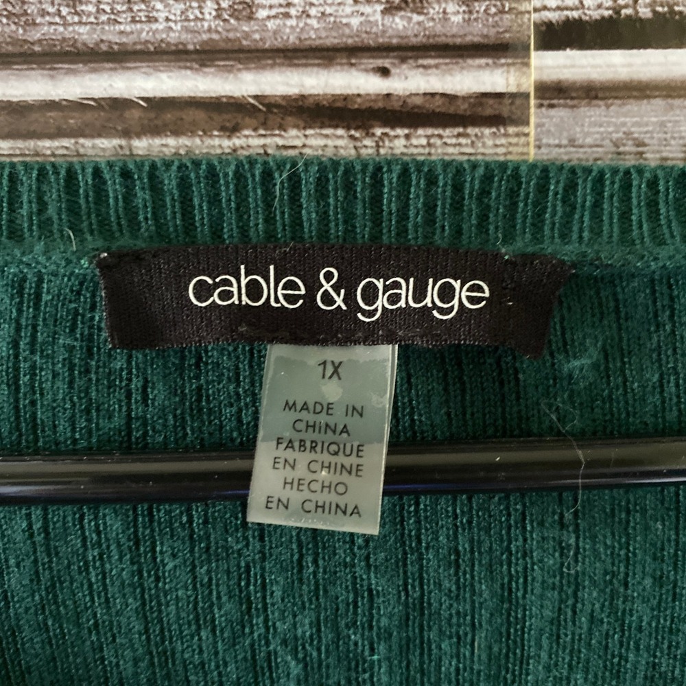 Cable & Gauge Women's Long-Sleeved Sweater Size 1X Green Pullover - Picture 3 of 4